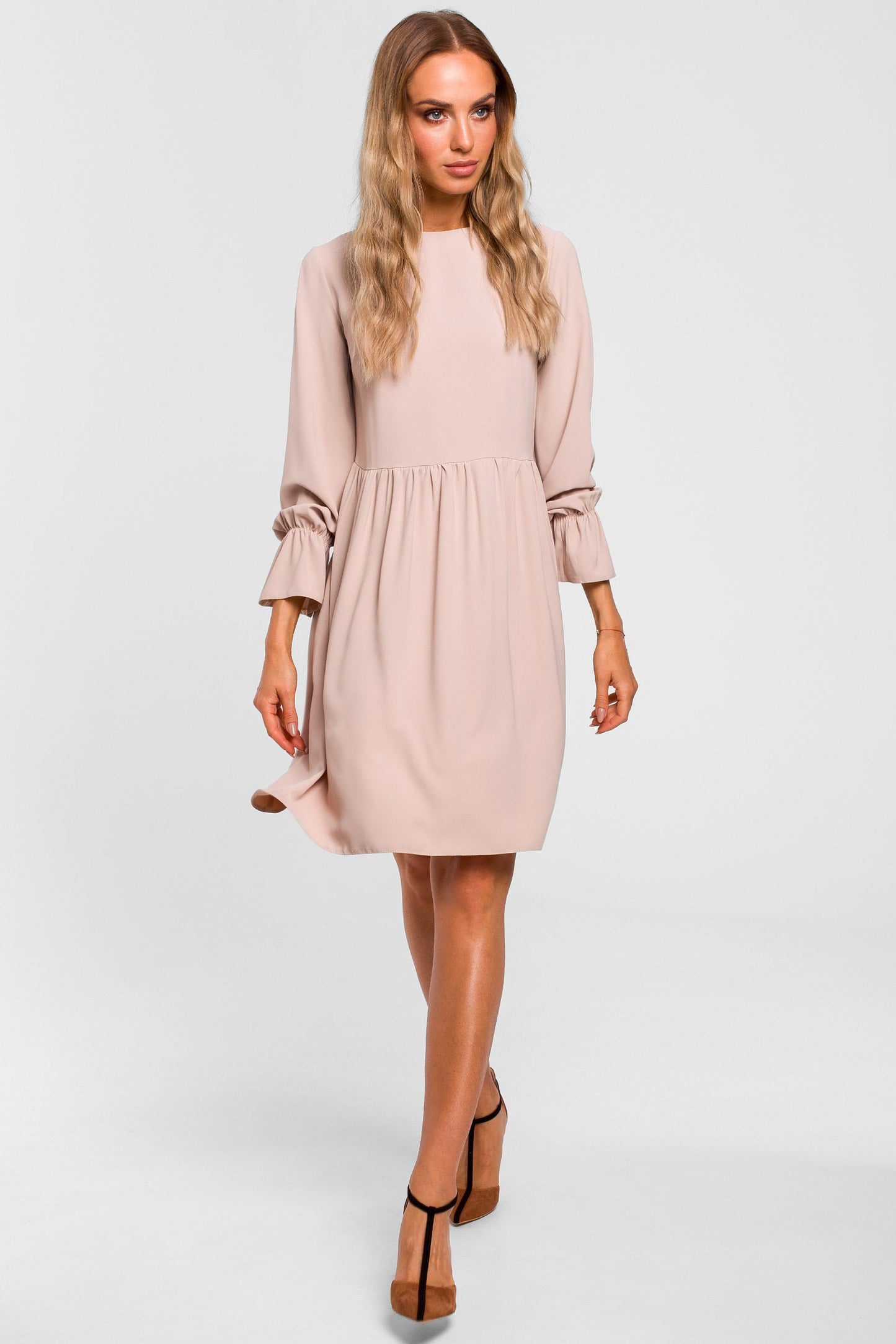 Frill dress
