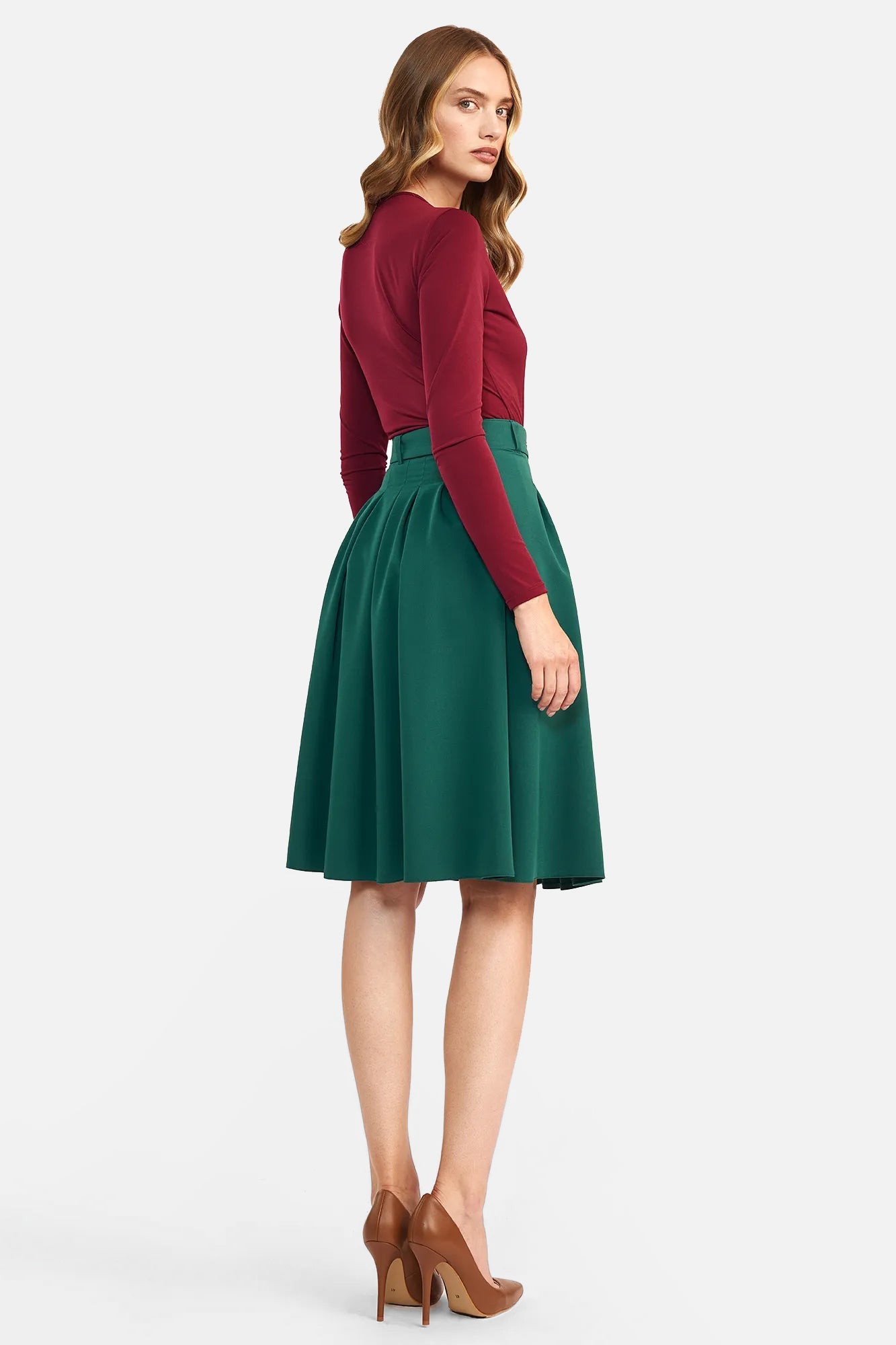 Midi skirt with belt